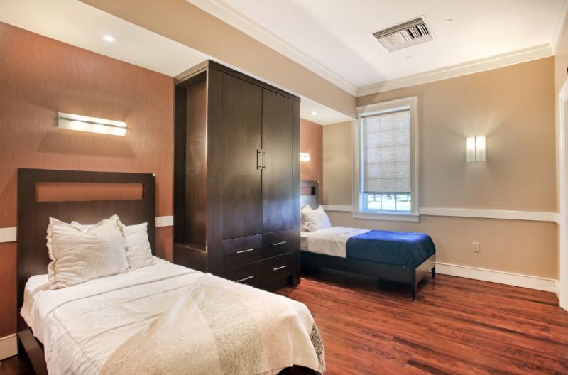 Evolve Orlando Bedroom